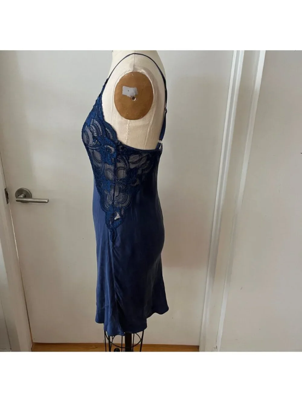VTG PATRICIA FIELDWALKER ADAGIO‎ Navy Silk/Lace Slip Dress Size Medium